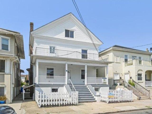 House for sale in Atlantic City, New Jersey