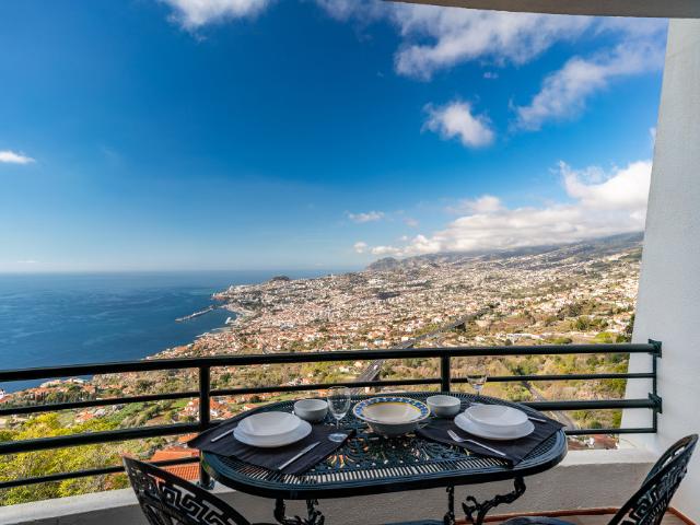 Apartamento alugar em Pinheira, Funchal