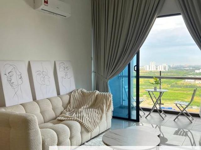 Condominium for sale in Malaka