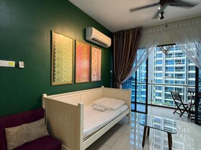 Serviced Residence for sale in Malaka