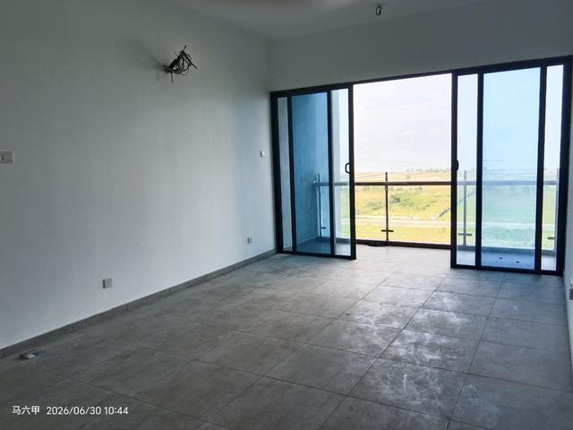 Serviced Residence for sale in Malaka