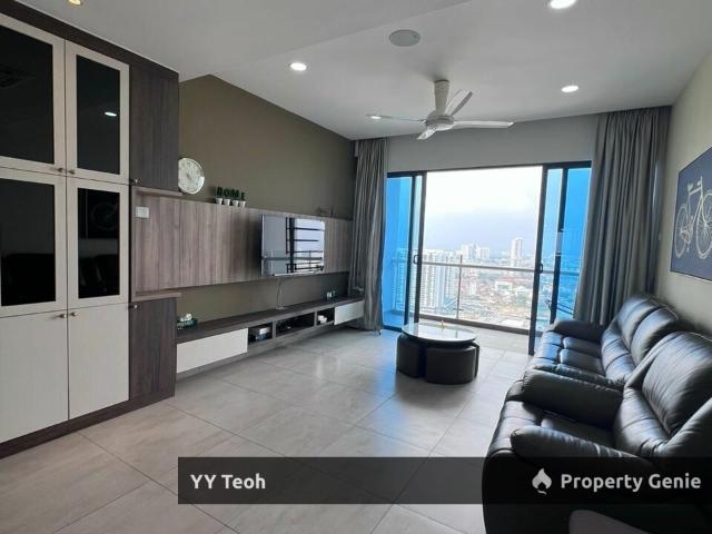 Condominium for sale in Malaka