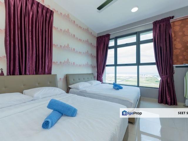 Condominium for sale in Malaka