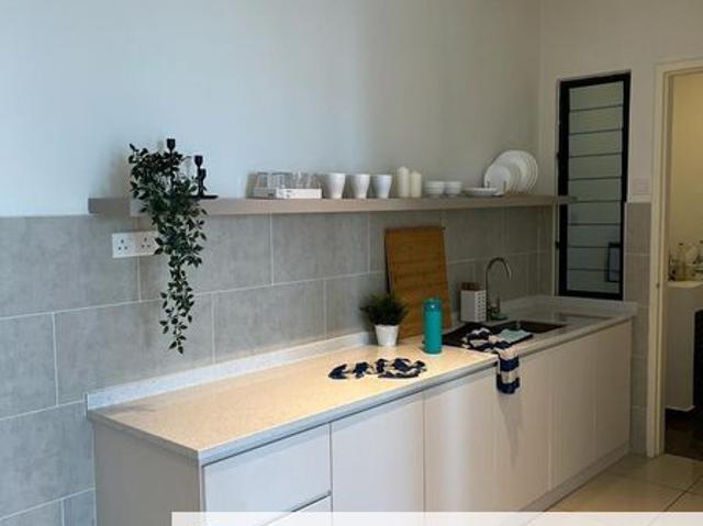 Condominium for sale in Malaka
