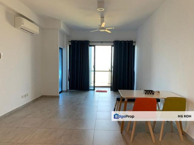 Condominium for rent in Malaka