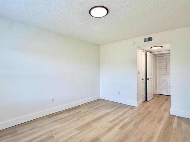 Apartment for rent in Saint Petersburg, Florida