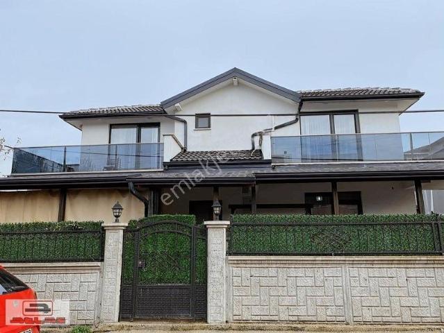 Kartepe, Kocaeli içerisinde kiralık Villa