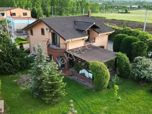 Kartepe, Kocaeli içerisinde satılık Villa
