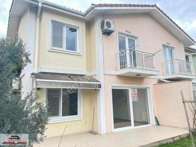 Kartepe, Kocaeli içerisinde satılık Villa
