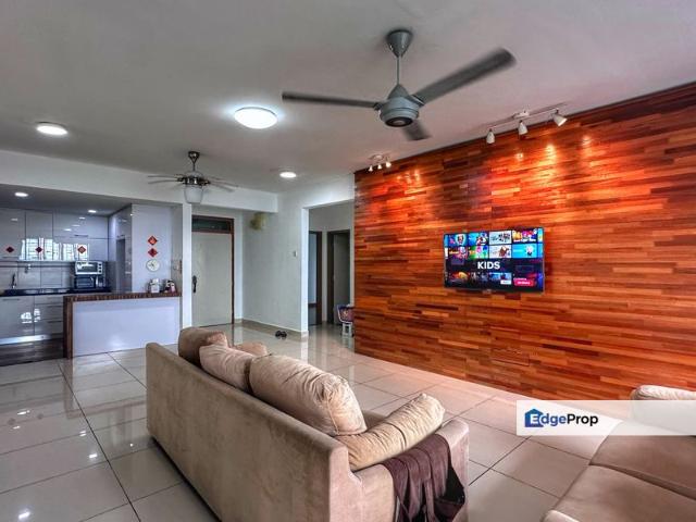 Condominium for sale in Petaling, Subang Jaya