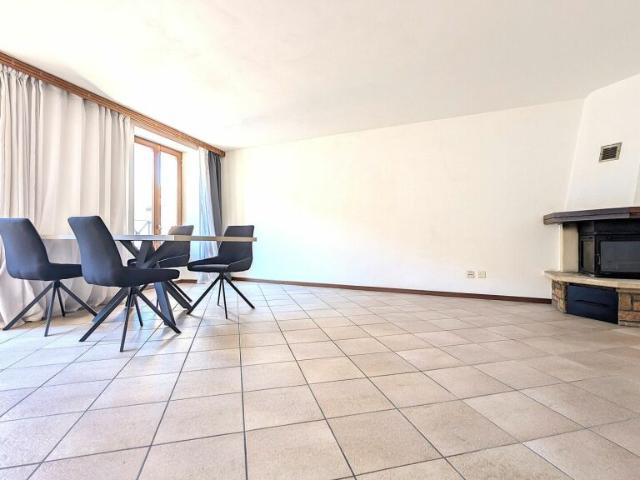 Wohnung kaufen in Arbedo-Castione, Tessin