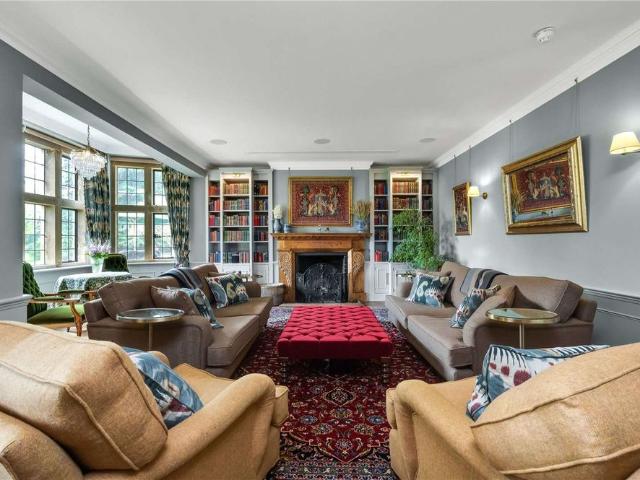 House for rent in Hurtmore, Westborough