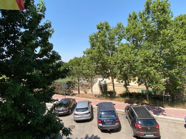 Dúplex en venta en Velilla De San Antonio, Madrid