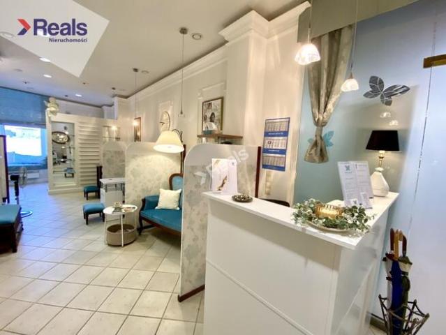 Biuro na sprzedaż w Warszawa, Mazowieckie