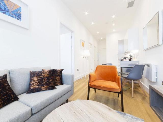 Apartment for rent in Chalvey, Slough