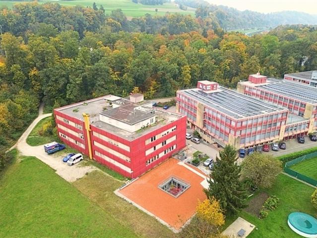 Wohnung kaufen in Neuenegg, Bern