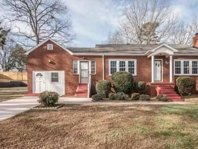 House for rent in Concord