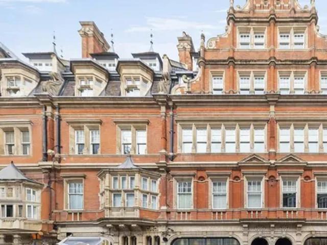 Apartment for rent in Mayfair, Greater London