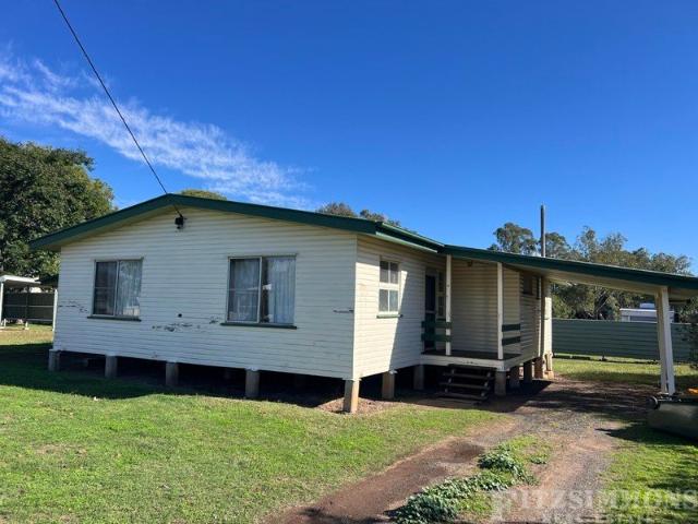 Flat for sale in Dalby, Queensland