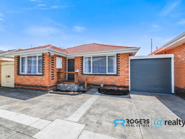 Flat for sale in Camerons Creek, Victoria