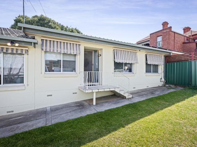 Apartment for sale in Albury, New South Wales