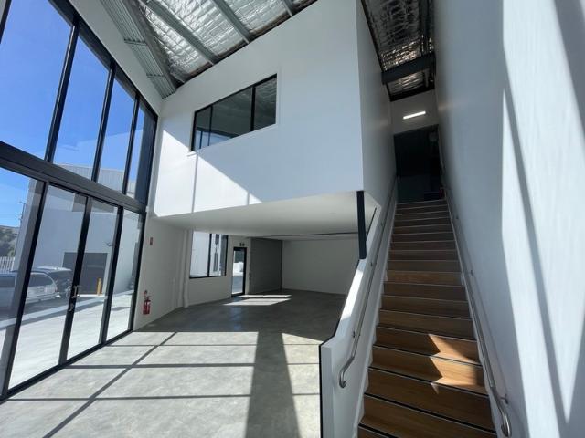 Warehouse for rent in Burleigh Gardens, Gold Coast City
