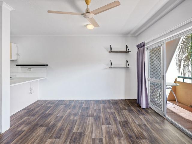 Apartment for sale in Cairns North, Queensland