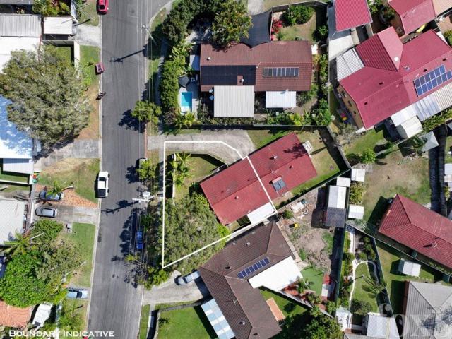 Duplex for sale in Labrador, Gold Coast City