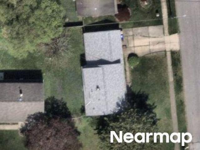 House for sale in Summit, Ohio