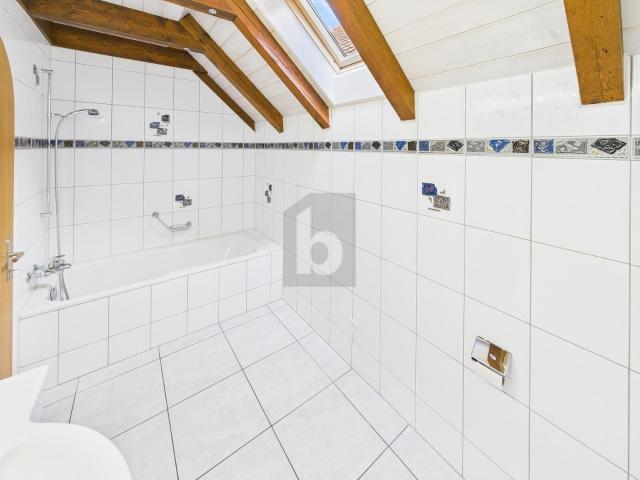 Attikawohnung mieten in Mattstetten, Verwaltungsregion Bern-Mittelland