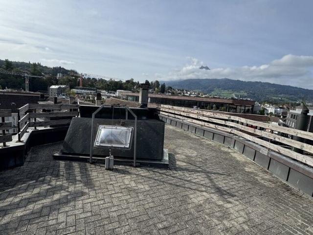 Attikawohnung mieten in Luzern, Lü