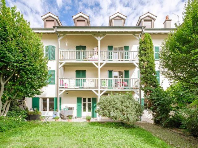Attikawohnung kaufen in Carouge (GE)