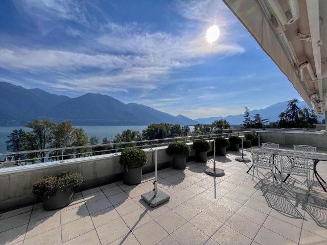 Attikawohnung mieten in Minusio, Tessin