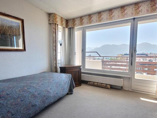 Attikawohnung kaufen in Buus, Basel-Landschaft