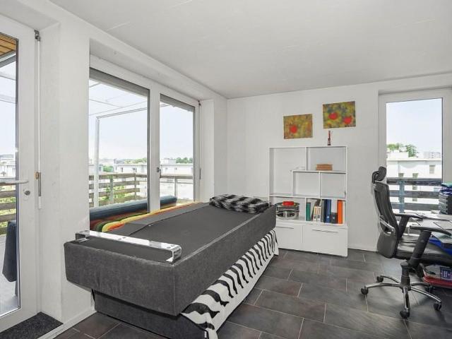Attikawohnung kaufen in Wallisellen, Zürich