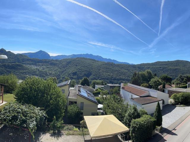 Attikawohnung kaufen in Collina d'Oro, Tessin