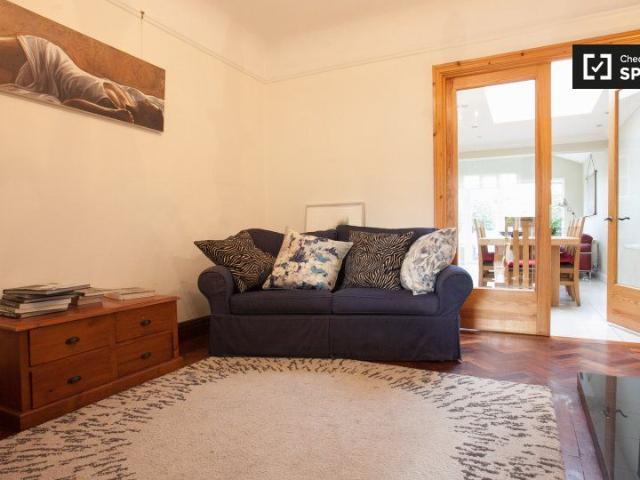 Room to rent in Bluebell, North Tipperary