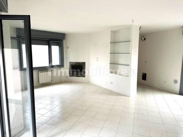 Villa Indipendente in affitto a Nuovo Circondario Imolese, Imola