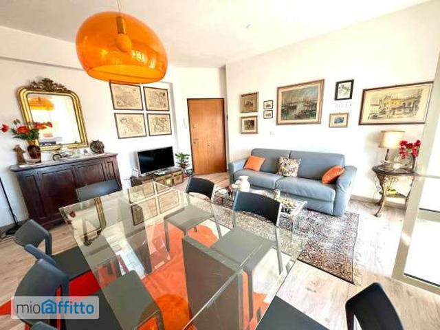Appartamento in affitto a Marche, Ancona