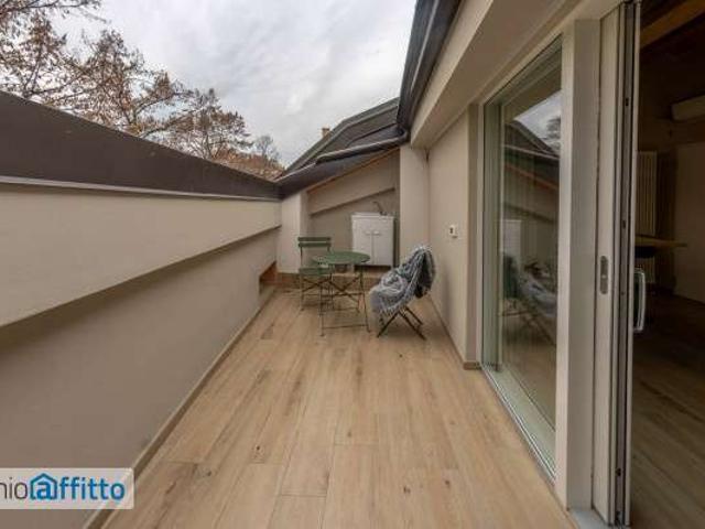 Appartamento in affitto a San Pietro città, Re