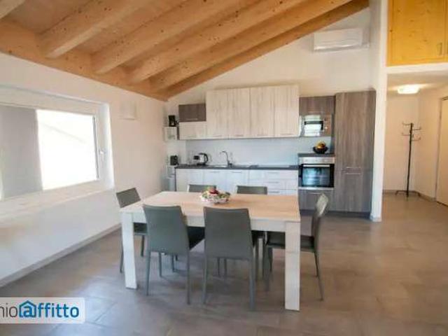 Appartamento in affitto a Dubino, Lombardia
