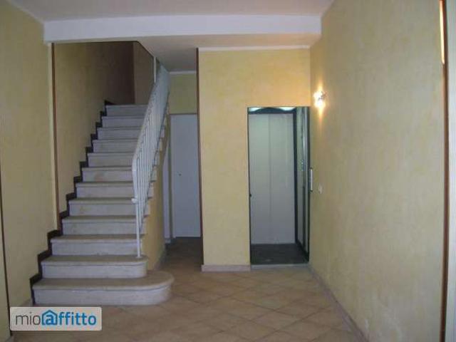 Appartamento in affitto a Santo Stefano città, Re