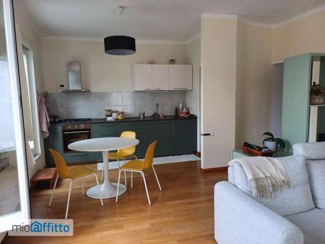 Appartamento in affitto a Centro Est, Serra Riccò