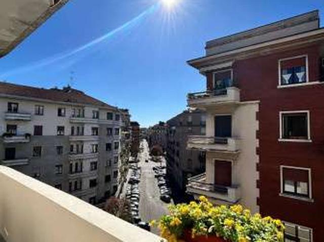 Appartamento in affitto a Municipio 8 di Milano, Milano