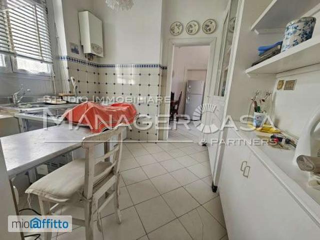 Appartamento in affitto a Medio Levante, Serra Riccò