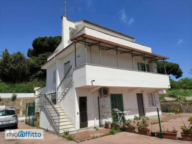 Appartamento in affitto a Pomezia, Roma Capitale