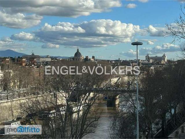 Appartamento in affitto a Municipio Roma I, Roma Capitale