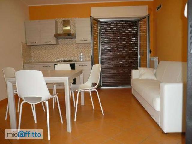 Appartamento in affitto a Gallico Marina, Calabria