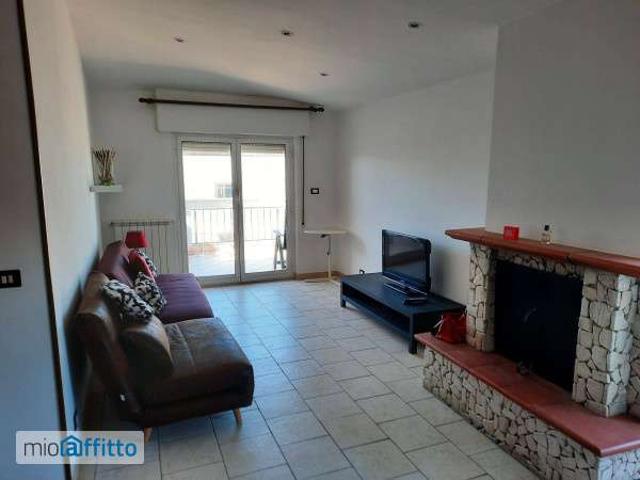 Appartamento in affitto a Torvajanica, Roma Capitale