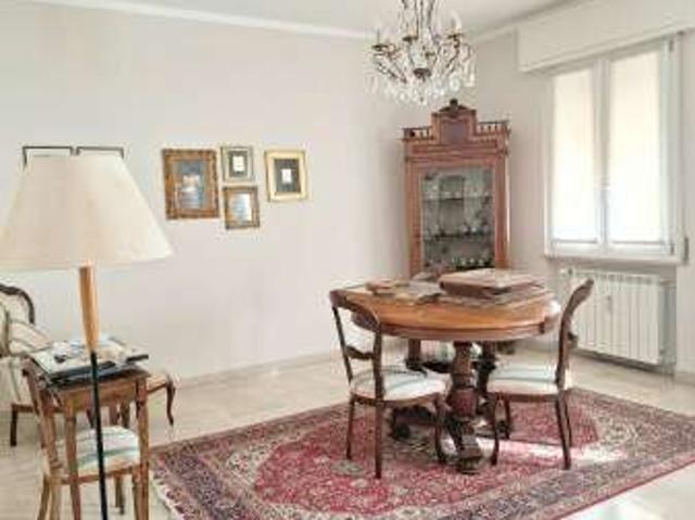 Appartamento in affitto a Centro storico, Cremona